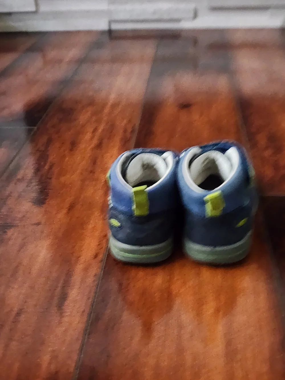 KEEN Toddler Leather Sneakers Navy Blue & Lime Green Boots US Toddler Sz 6